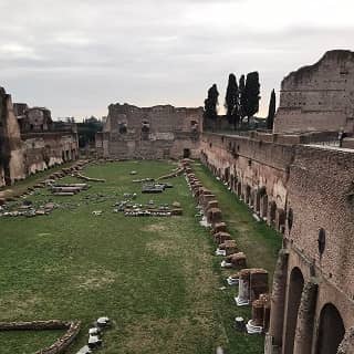 Entrada Palatino Roma